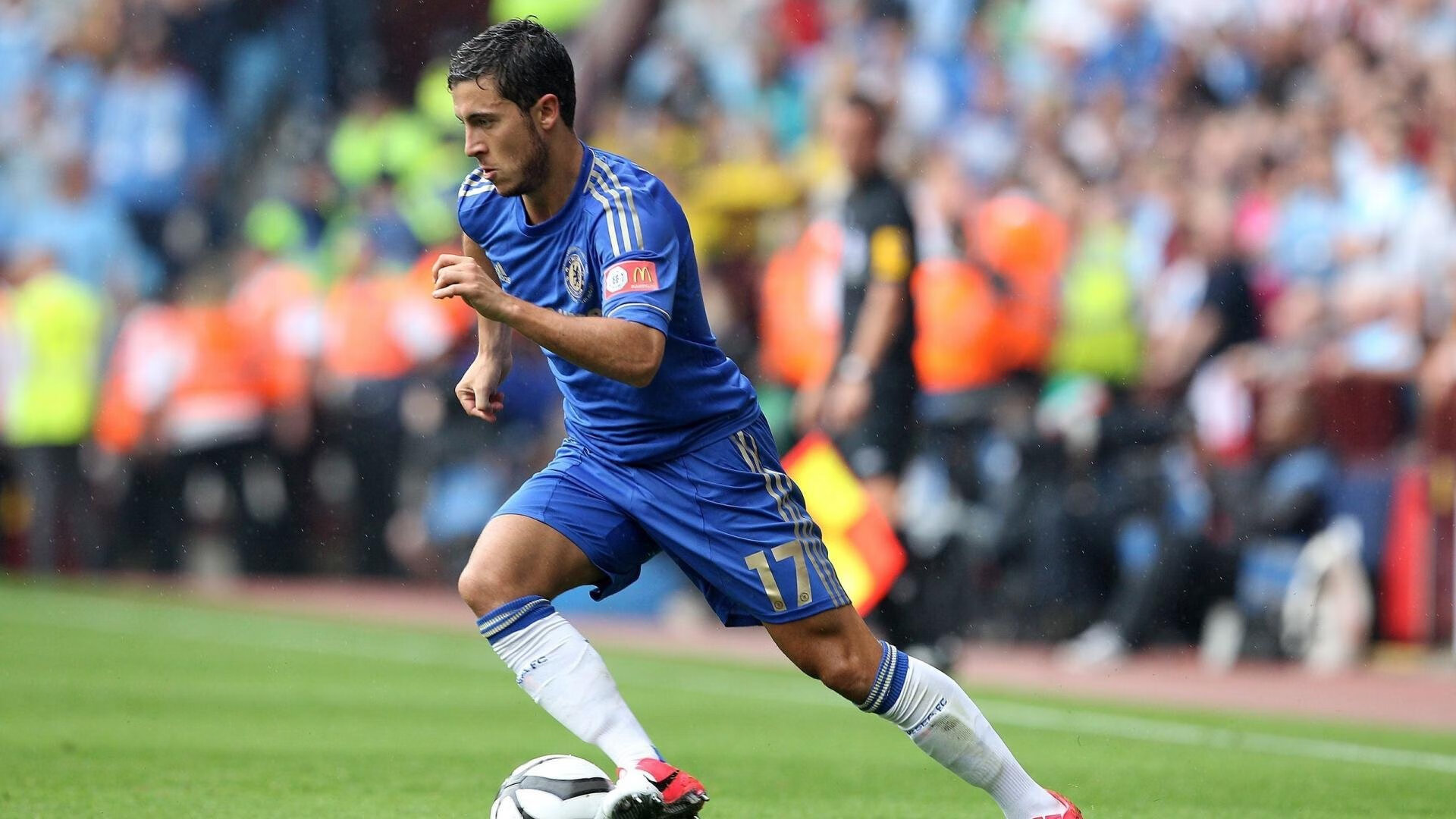 世锦赛激战正酣 各国选手突破极限创佳绩