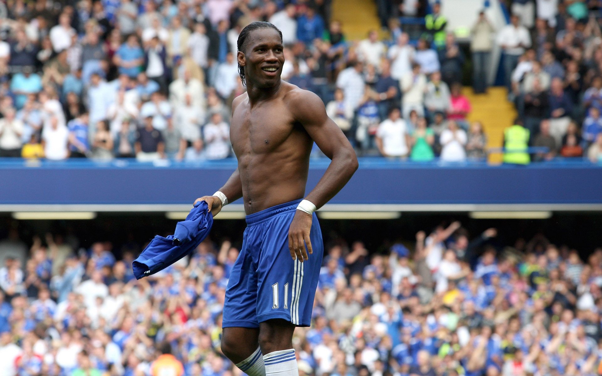 战术分析揭示胜利密码，深度解析关键比赛中的制胜策略