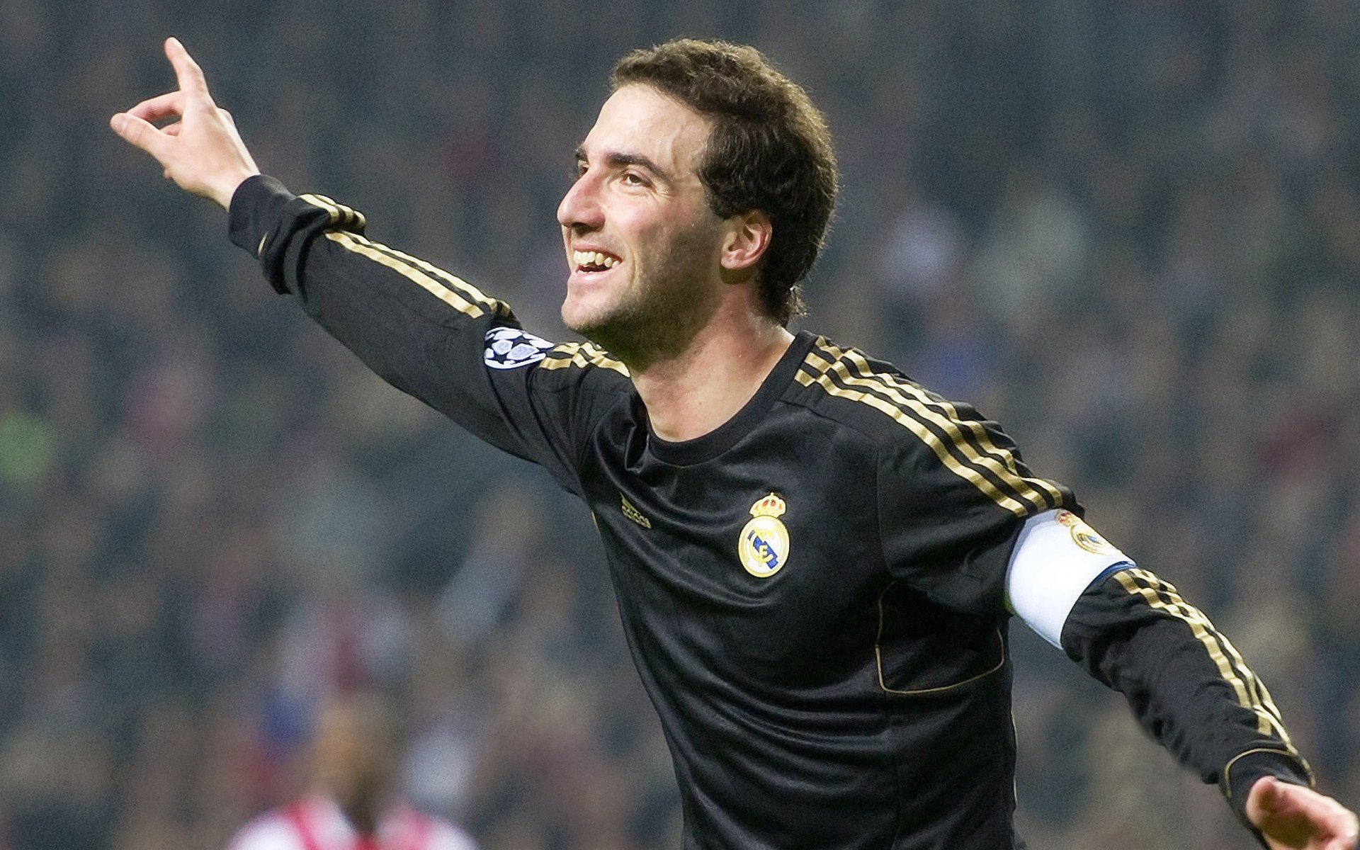 迪卡尼奥曝尤文内幕，图多尔权威崩塌，更衣室已失控，坎比亚索亦无视指令