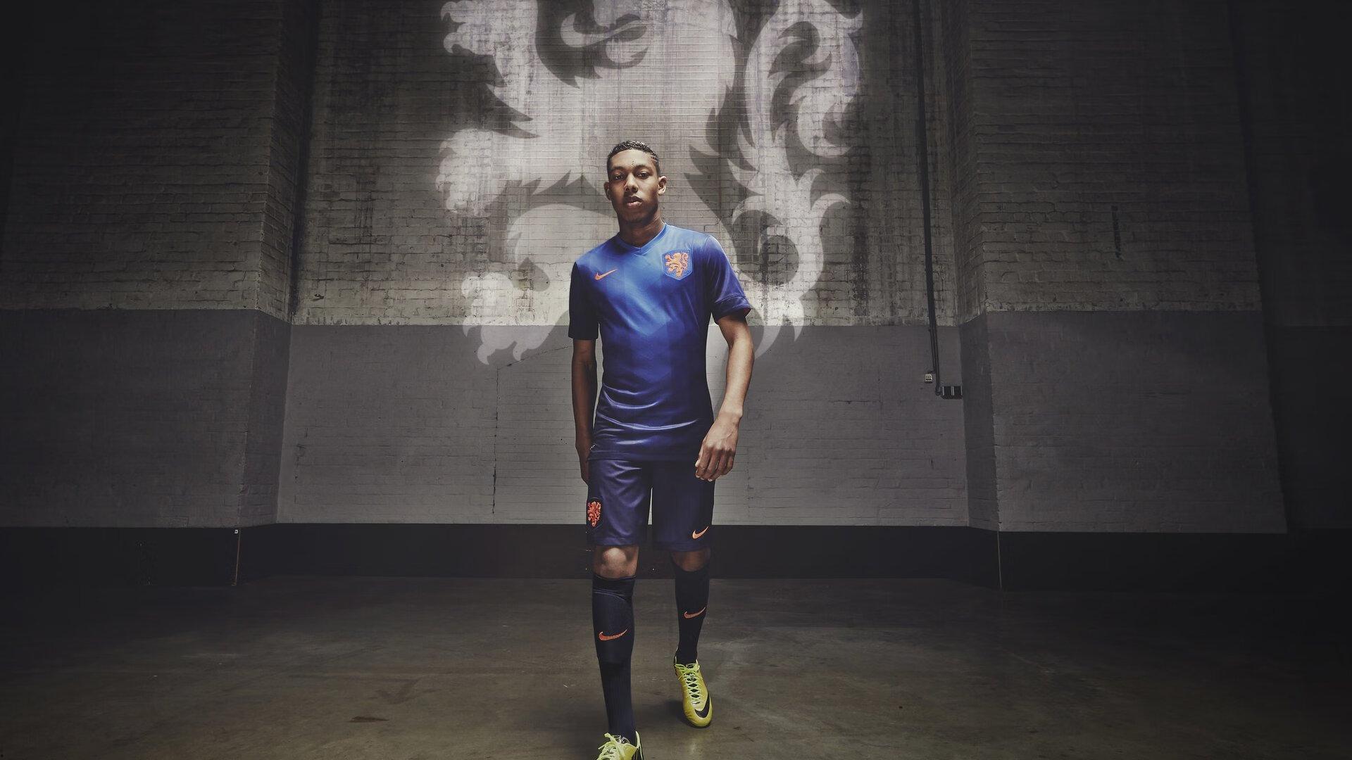 战术失衡与阵容危机，米兰中场失序暴露深度隐患